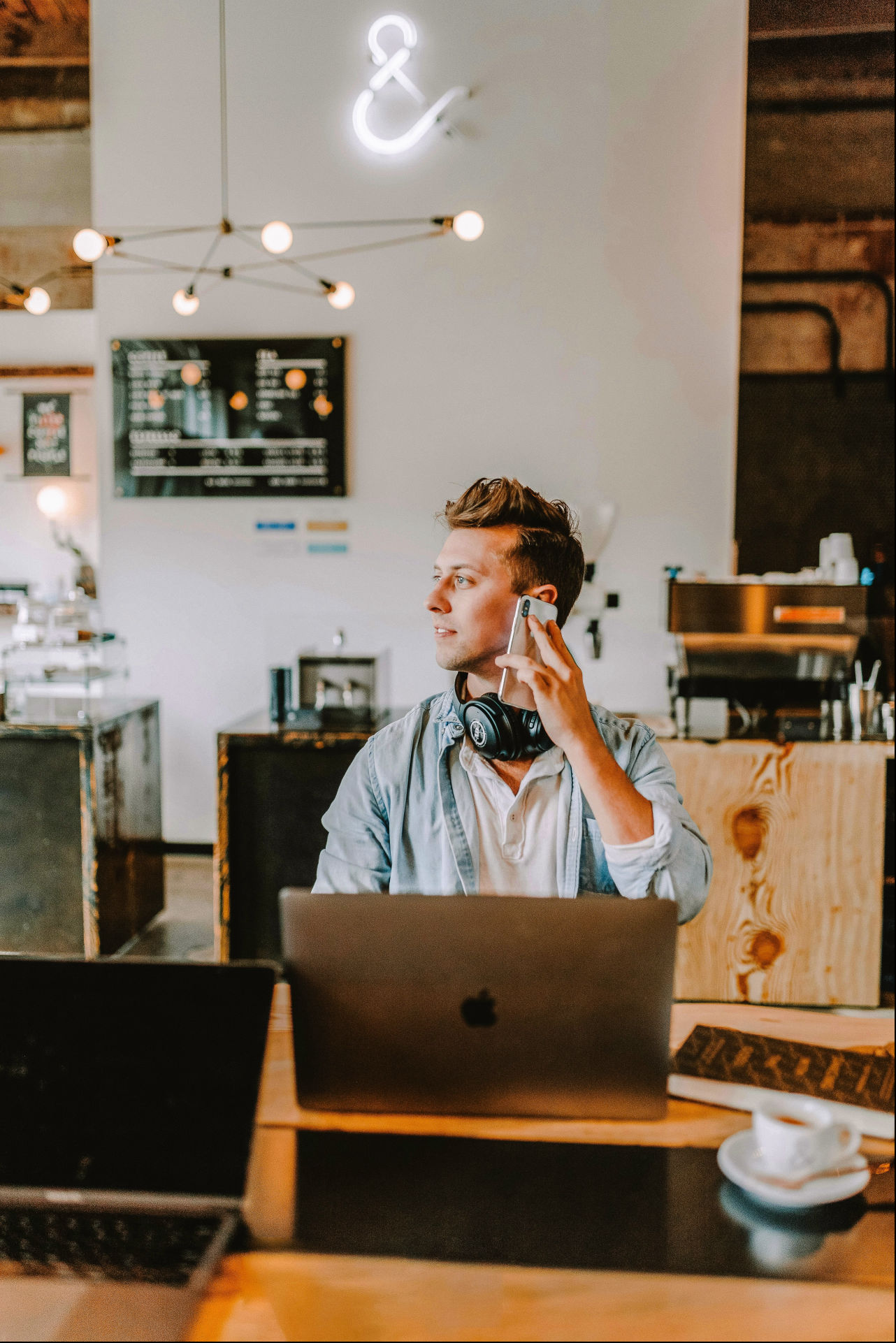 FSB Hub: AI For Small Businesses